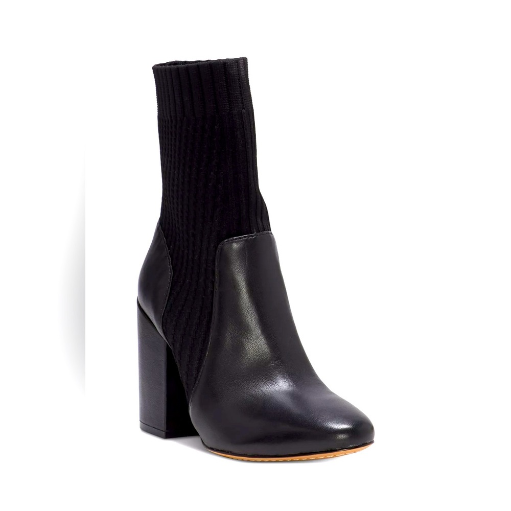 Vince Camuto Diandra